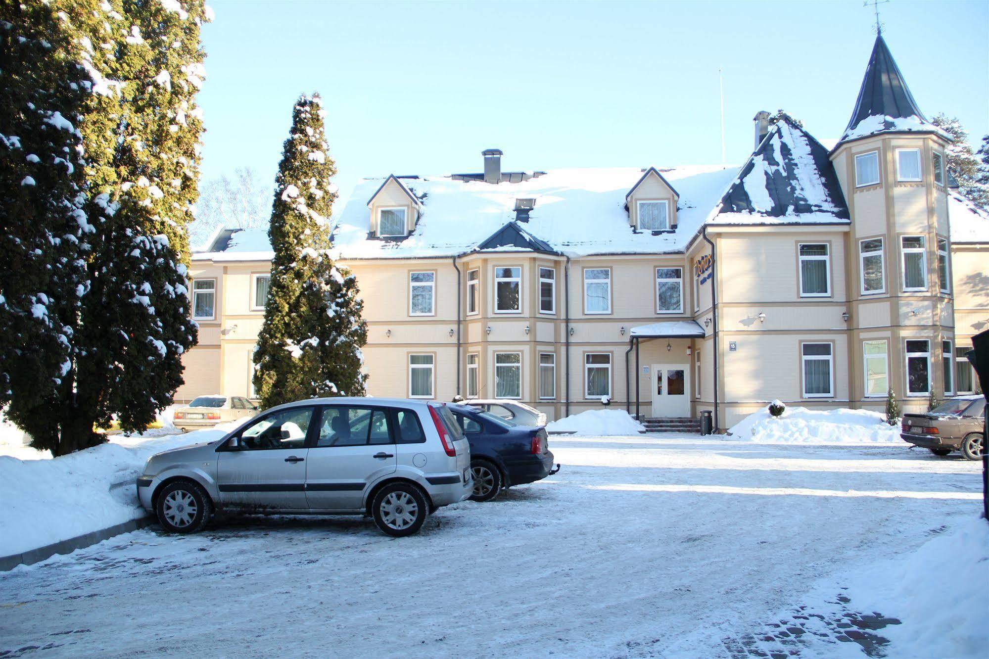 Hotel apartamentowy Dzintars