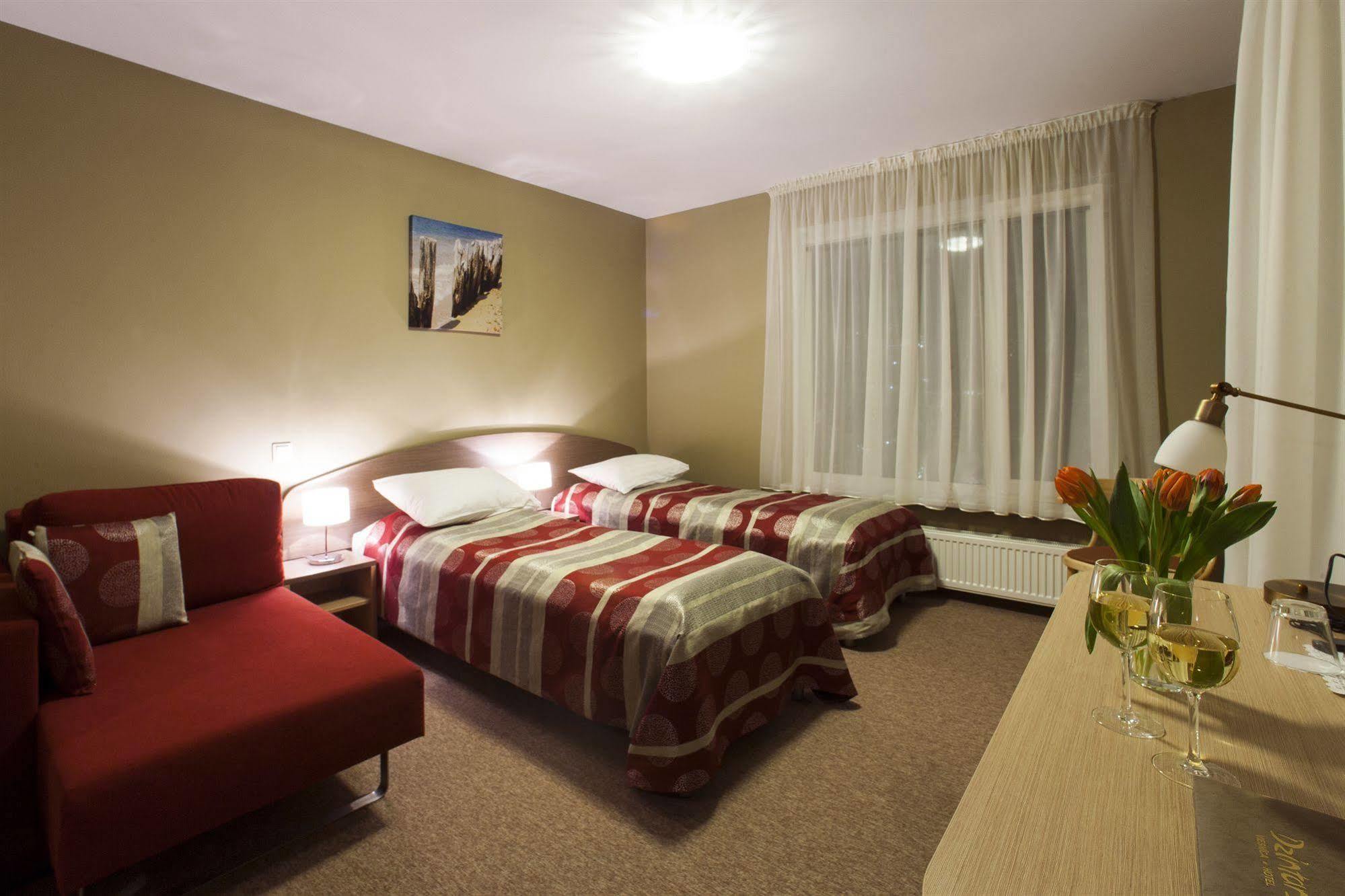 Dzintars 3* Jurkalne
