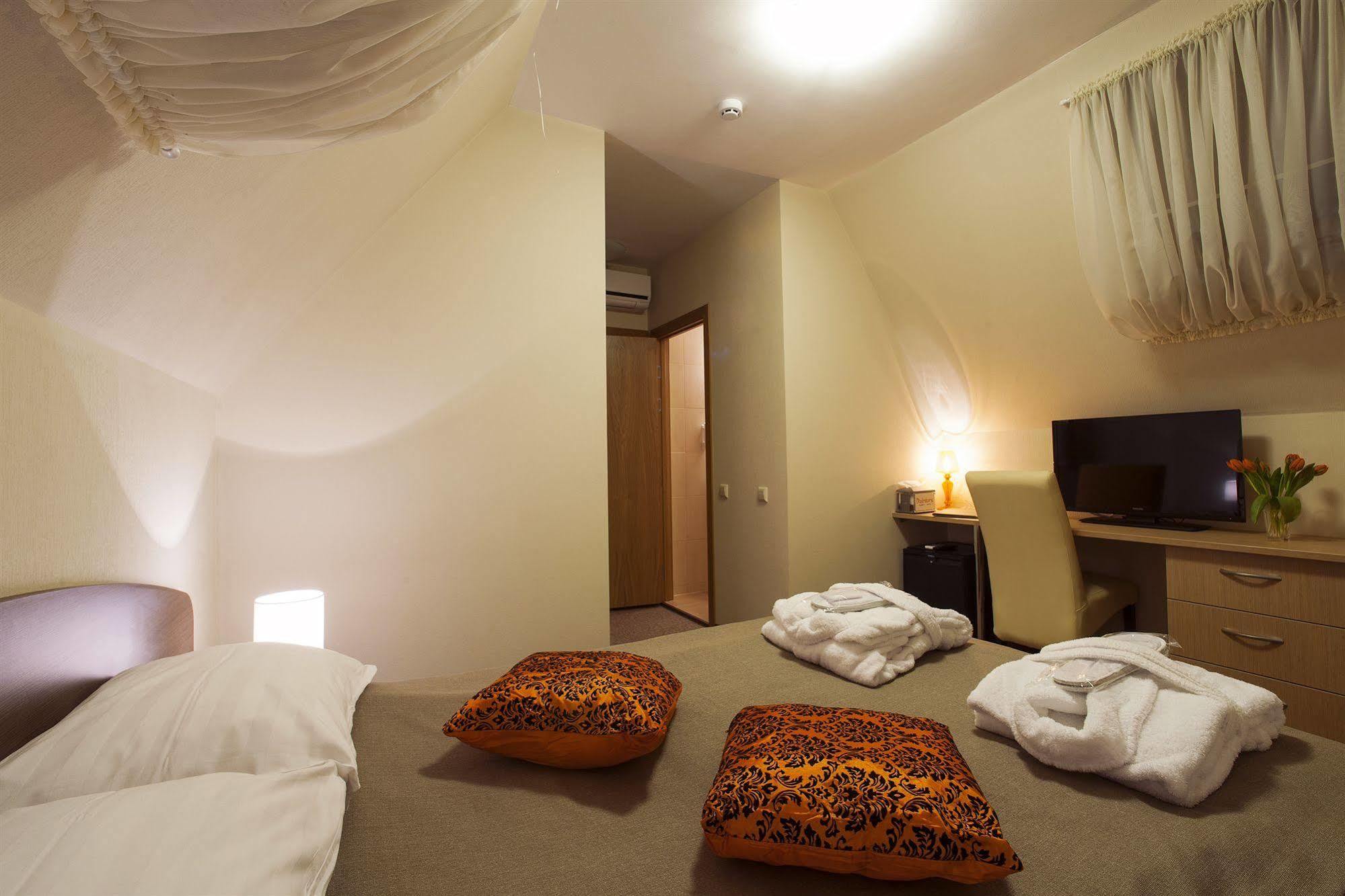 Dzintars Hotel 3*